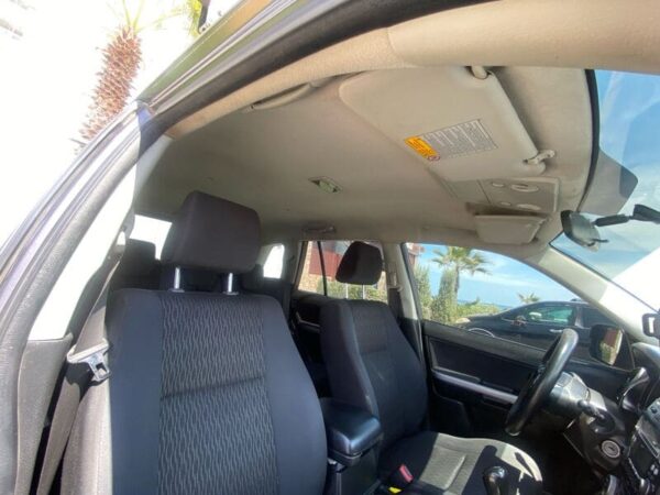 Foto vista interior suzuki grand nomade en venta